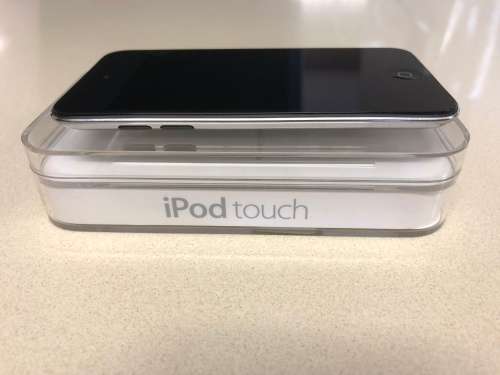 Apple iPod Touch 4th Generation 8GB (Offers Accepted)